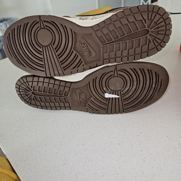 Dunks - Picture 4 of 6